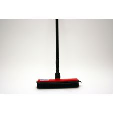 Noppenbesen mit Teleskopstiel im Display VE 20